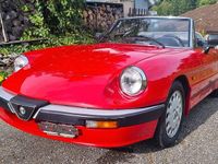 Gebraucht Alfa Romeo Spider 116 PS (85 kW) 1989 Rot Cabrio