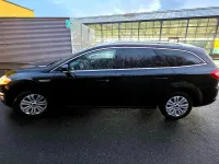 Gebraucht Ford Mondeo Titanium 140 PS (102 kW) 2012 Schwarz Kombi