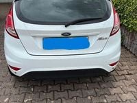 Gebraucht Ford Fiesta Trend 82 PS (60 kW) 2017 Weiß
