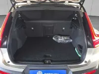 Gebraucht Volvo XC40 Core 169 kW (231 PS) 2022 Bright dusk metallic SUV