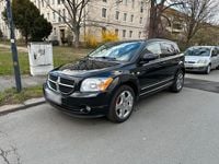 Gebraucht Dodge Caliber SXT 156 PS (114 kW) 2008 Schwarz Kleinwagen