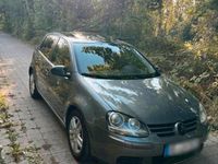 Gebraucht VW Golf V 140 PS (102 kW) 2005 Grau Kleinwagen