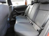 Gebraucht VW Polo Comfortline 95 PS (69 kW) 2017 Orange Kleinwagen