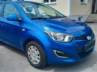 Gebraucht Hyundai i20 Trend 86 PS (63 kW) 2012 Blau Kleinwagen