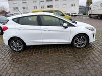 Gebraucht Ford Fiesta Cool & Connect 71 PS (52 kW) 2018 Weiß Kleinwagen