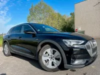 Second-hand Audi e-tron 230 kW (313 CP) 2022 Negru SUV