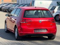 Gebraucht VW Golf VII Comfortline 122 PS (89 kW) 2013 Rot Limousine