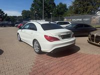 Gebraucht Mercedes CLA200 Night 156 PS (114 kW) 2016 Weiß Limousine