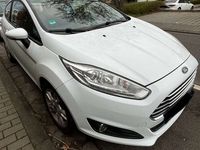 gebraucht Ford Fiesta 1.5 TDCi SYNC Edition