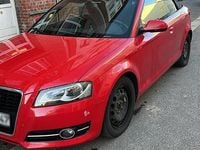 Gebraucht Audi A3 Cabriolet Design 105 PS (77 kW) 2011 Rot Cabrio