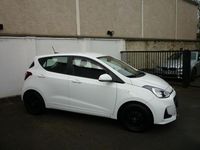 Gebraucht Hyundai i10 67 PS (49 kW) 2019 Weiß Kleinwagen
