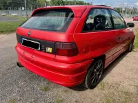 Gebraucht Opel Astra 150 PS (110 kW) 1995 Rot Limousine