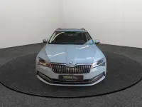 Gebraucht Skoda Superb Style 200 PS (147 kW) 2023 Grau Kombi