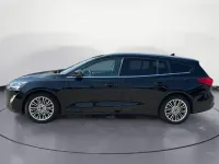 Gebraucht Ford Focus Titanium 125 PS (91 kW) 2019 Schwarz Limousine