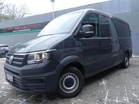 Gebraucht VW Crafter 177 PS (130 kW) 2022 Grau Van