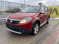 Gebraucht Dacia Sandero Stepway 84 PS (61 kW) 2011 Feuerrot Kleinwagen