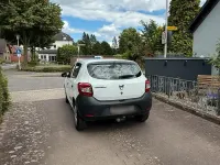 Gebraucht Dacia Sandero 75 PS (55 kW) 2013 Weiß Kleinwagen