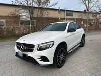 Gebraucht Mercedes GLC250 204 PS (150 kW) 2018 Weiß Limousine