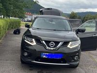 Gebraucht Nissan X-Trail 131 PS (96 kW) 2015 Grün SUV
