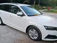 Gebraucht Skoda Octavia Ambition 116 PS (85 kW) 2020 Weiß Kombi