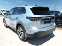 Neu VW Tiguan IQ Drive 131 PS (96 kW) 2026 Oyster silver metallic SUV