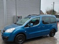 Gebraucht Peugeot Partner Tepee Active 120 PS (88 kW) 2017 Blau Van / Kleinbus