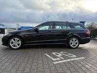 Gebraucht Mercedes E220 Avantgarde 170 PS (125 kW) 2010 Schwarz Kombi