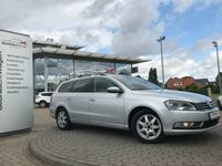 Gebraucht VW Passat 140 PS (102 kW) 2013 Silber metallic Kombi