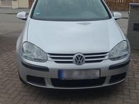 Gebraucht VW Golf V 102 PS (75 kW) 2005 Silber Kleinwagen