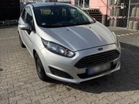 Gebraucht Ford Fiesta 90 PS (66 kW) 2014 Silber Kleinwagen