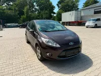 Gebraucht Ford Fiesta 69 PS (50 kW) 2011 Violett Limousine