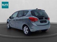 Gebraucht Opel Meriva Design Edition 101 PS (74 kW) 2011 Silber Van / Kleinbus