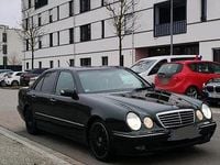 Gebraucht Mercedes E320 197 PS (144 kW) 2001 Grün Limousine