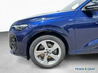 Gebraucht Audi Q5 Ambiente 204 PS (150 kW) 2025 Navarrablau metallic SUV