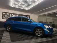 Gebraucht Ford Focus 125 PS (91 kW) 2018 Blau Kombi