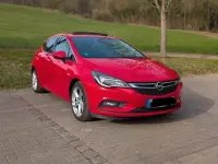 Gebraucht Opel Astra Dynamic 110 PS (80 kW) 2016 Rot Limousine