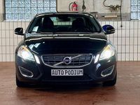 Gebraucht Volvo S60 Summum 163 PS (119 kW) 2013 Ember black / metallic Limousine