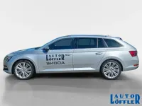 Gebraucht Skoda Superb Style 150 PS (110 kW) 2022 Brilliantsilber Kombi