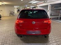 gebraucht VW Golf VII GTI ACC DSG PANO Service Neu