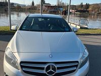 Gebraucht Mercedes A180 109 PS (80 kW) 2013 Grau Kleinwagen