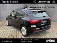 Gebraucht Mercedes E250 160 PS (117 kW) 2022 Schwarz Limousine