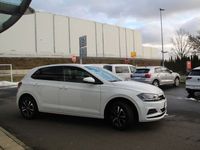 Second-hand VW Polo United 95 CP (69 kW) 2020 Alb Berlinǎ