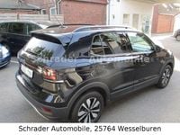 Gebraucht VW T-Cross Move 95 PS (69 kW) 2023 Deepblack perleffect SUV