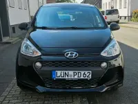 Gebraucht Hyundai i10 67 PS (49 kW) 2017 Schwarz Kleinwagen