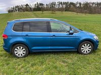 Gebraucht VW Touran Highline 150 PS (110 kW) 2019 Blau Van / Kleinbus