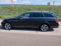 Usado Mercedes E200 Avantgarde 136 CV (100 kW) 2014 Negro Familiar