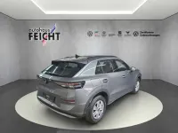 Gebraucht VW T-Roc Trendline 116 PS (85 kW) 2026 Grau SUV