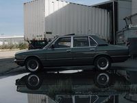 Gebraucht BMW 518 90 PS (66 kW) 1980 Grün Limousine