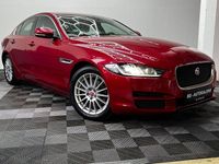 Gebraucht Jaguar XE Pure 163 PS (119 kW) 2018 Rot Limousine