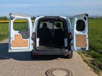 Second-hand Ford Transit 101 CP (74 kW) 2015 Alb Monovolum